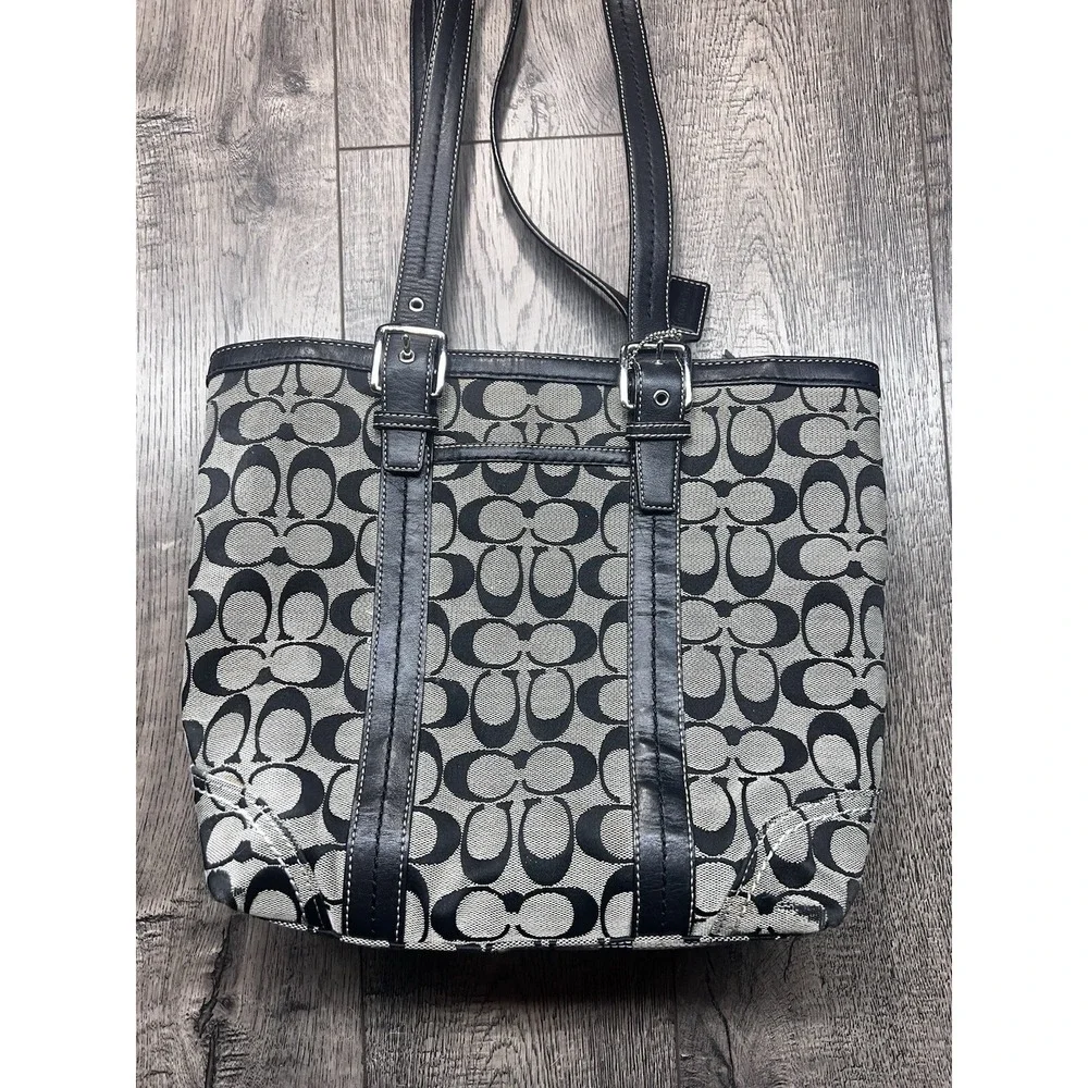 Coach Hampton Signature Canvas Tote Shoulder Bag Black Gray Purse F12645